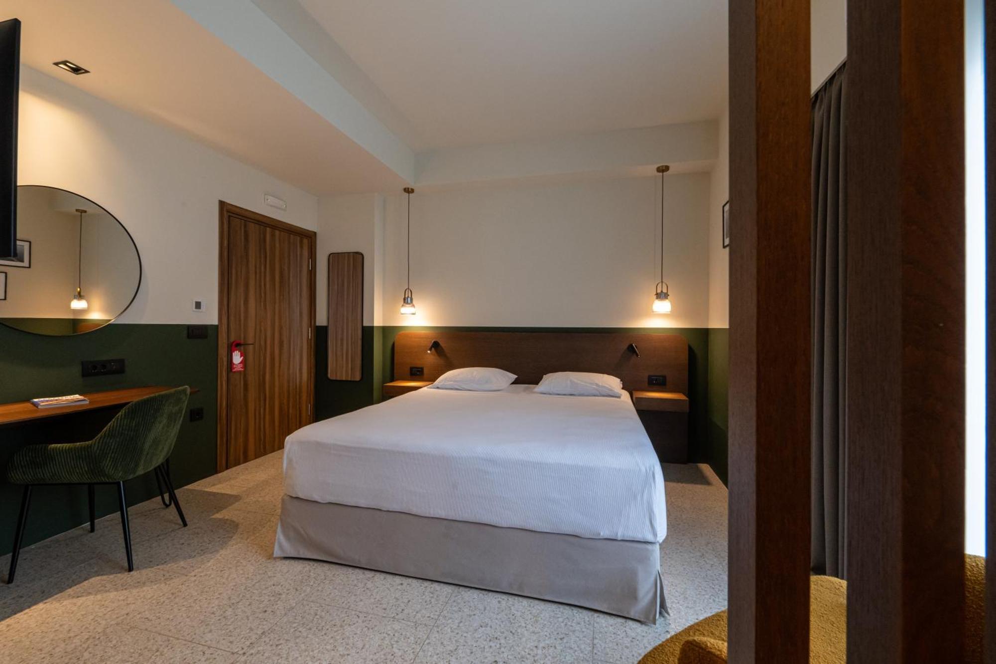 Evripidou 7 - Kalamata Mediterranean Suites Exteriér fotografie