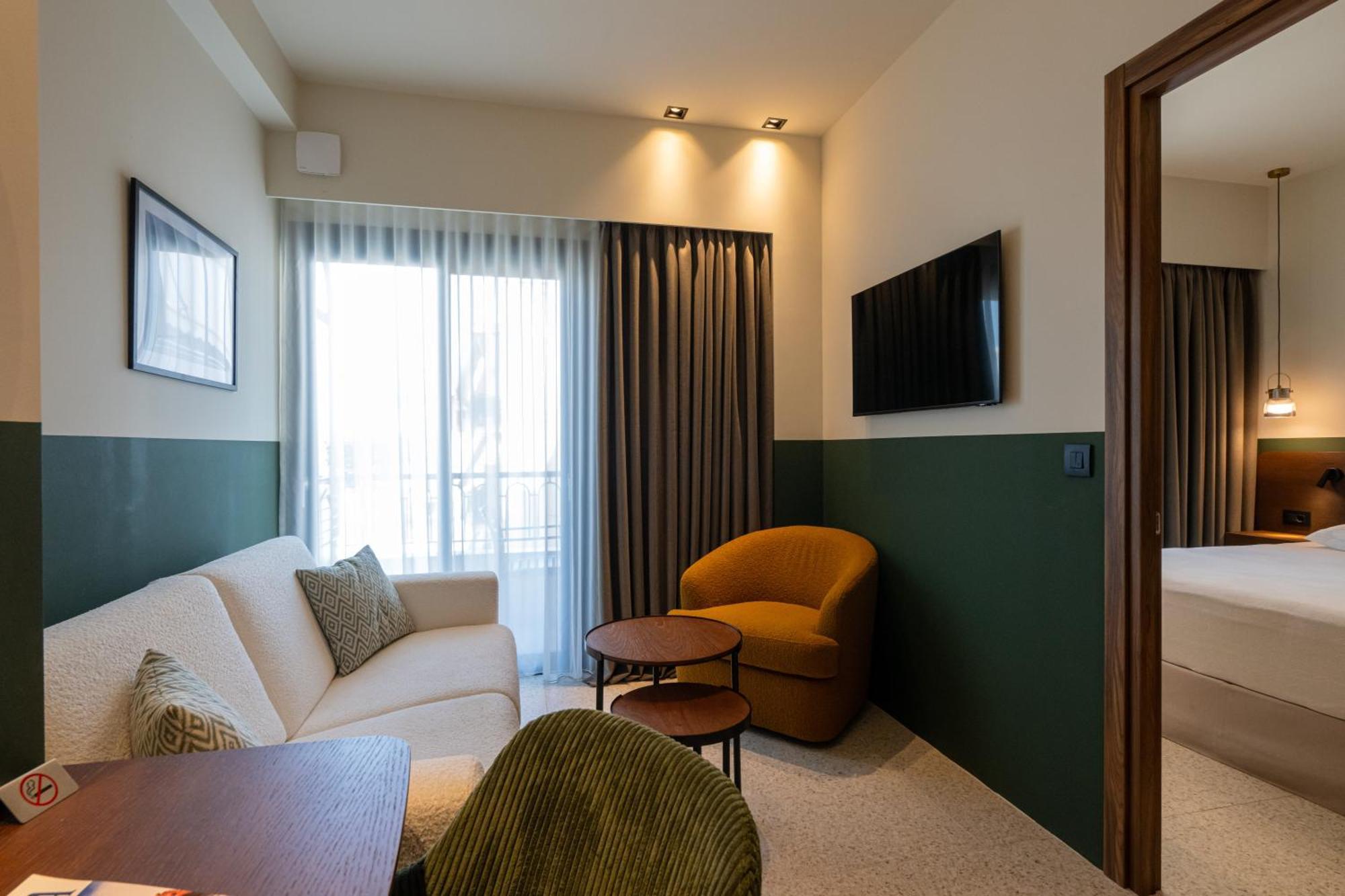 Evripidou 7 - Kalamata Mediterranean Suites Exteriér fotografie
