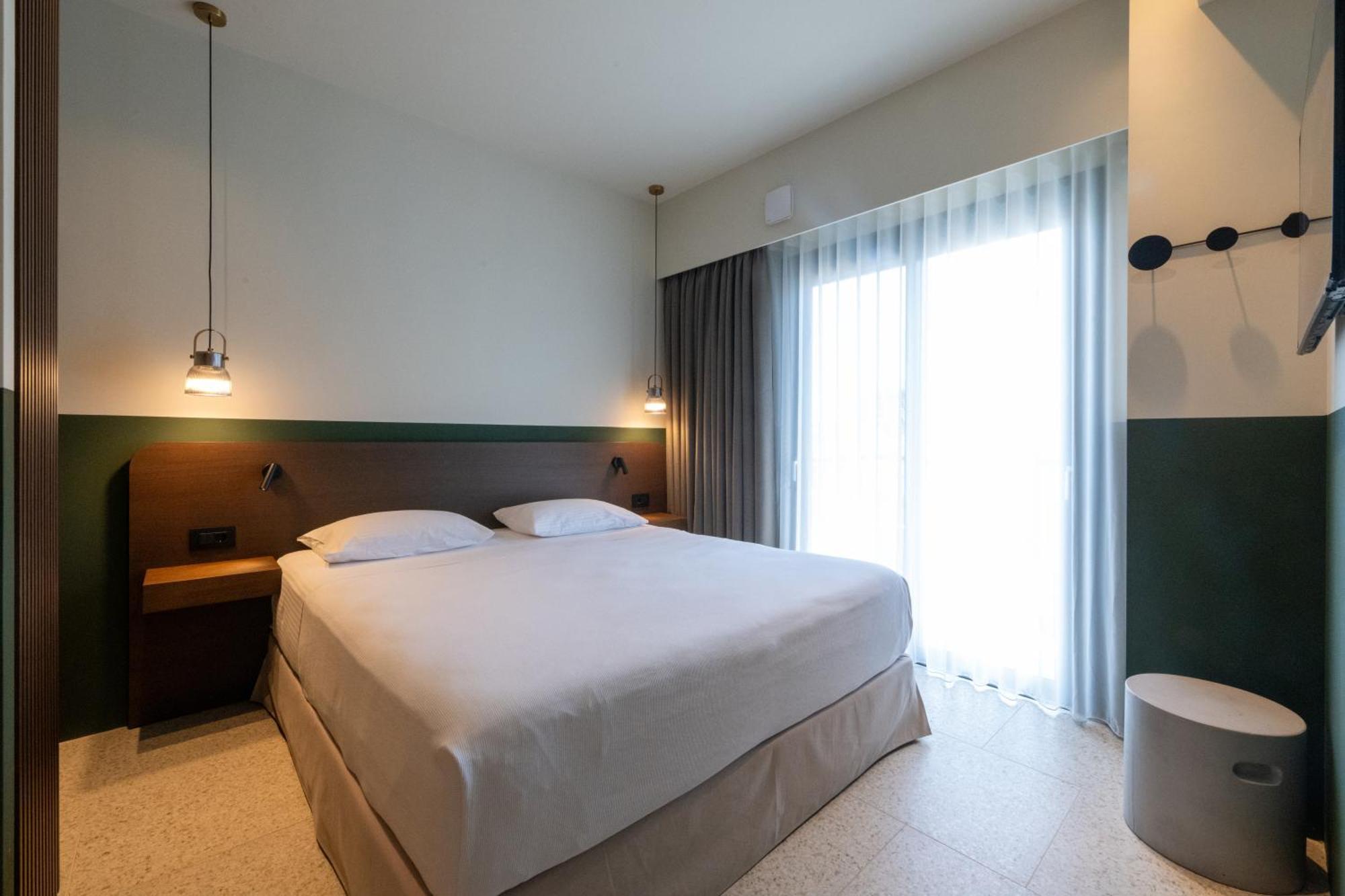 Evripidou 7 - Kalamata Mediterranean Suites Exteriér fotografie