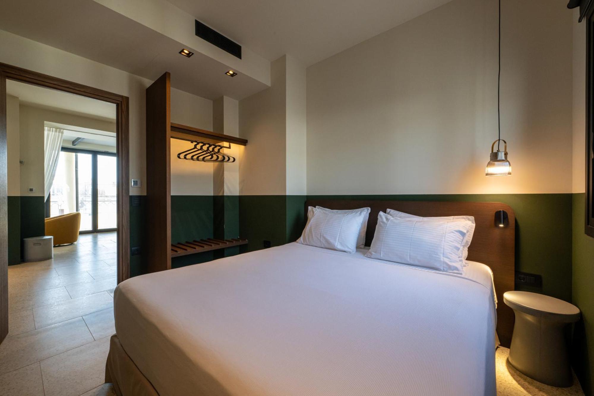 Evripidou 7 - Kalamata Mediterranean Suites Pokoj fotografie