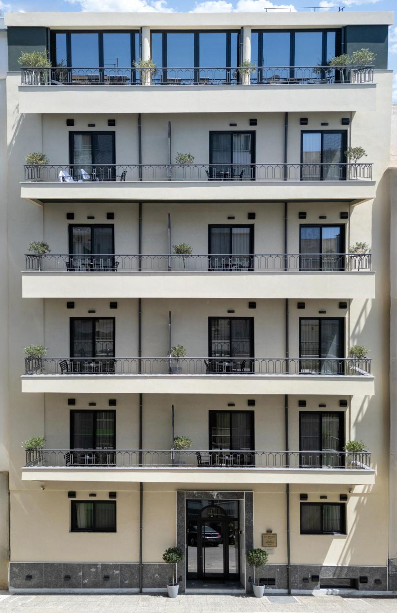 Evripidou 7 - Kalamata Mediterranean Suites Exteriér fotografie